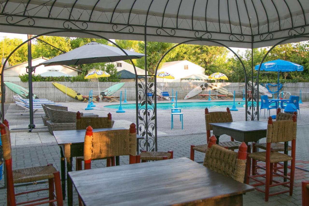 Camping Oasi Marina di Massa Eksteriør billede